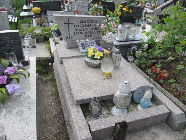 Grób Walenty Góra