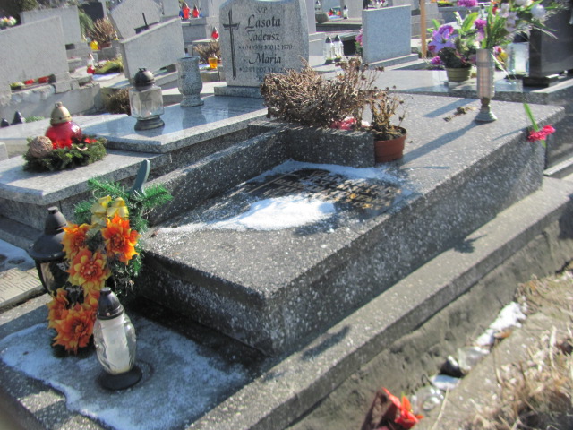 Grób Barbara Fonfara